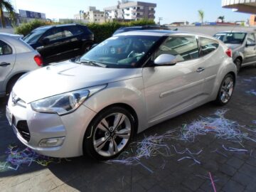 HYUNDAI VELOSTER